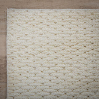 Rizzy Cloud CLD707 Ivory Area Rug Detail Image