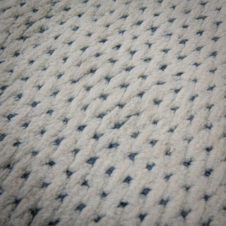 Rizzy Cloud CLD708 Blue Area Rug Corner Image