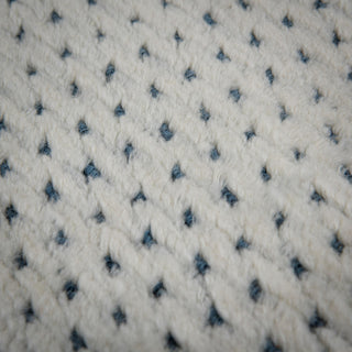 Rizzy Cloud CLD708 Blue Area Rug Angle Image