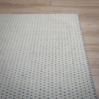 Rizzy Cloud CLD708 Blue Area Rug Detail Image