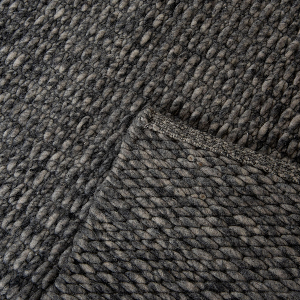 Rizzy Cozy CZY112 Gray Area Rug Room Image Feature