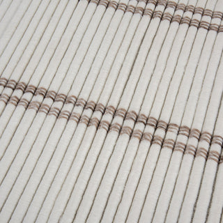 Rizzy Dream DRM243 Ivory / Brown Area Rug Angle Image