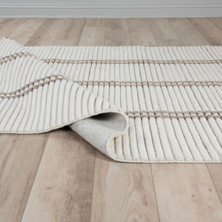 Rizzy Dream DRM243 Ivory / Brown Area Rug Detail Image