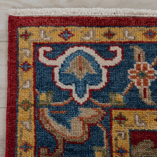 Rizzy Envision ENV801 Red / Blue Area Rug Detail Image