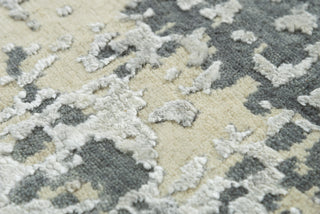 Rizzy Finesse FIN112 Ivory Area Rug Corner Image