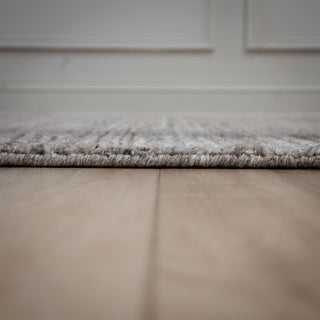 Rizzy Luxe LUX705 Brown Area Rug Edge Image