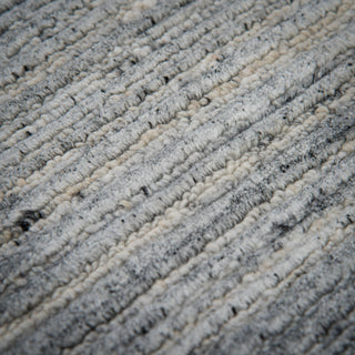 Rizzy Luxe LUX706 Ivory Area Rug Corner Image
