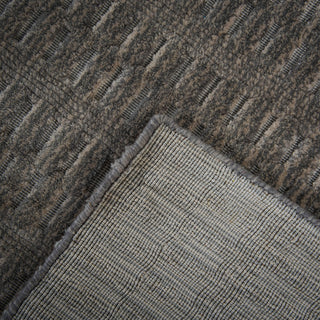 Rizzy Manhattan MAH701 Gray Area Rug Room Image Feature
