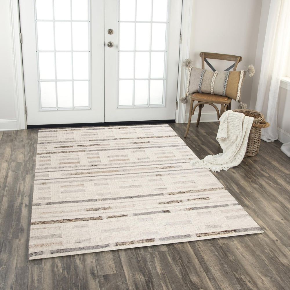 Rizzy Nova NVA945 Silver / Ivory Area Rug Room Image Feature