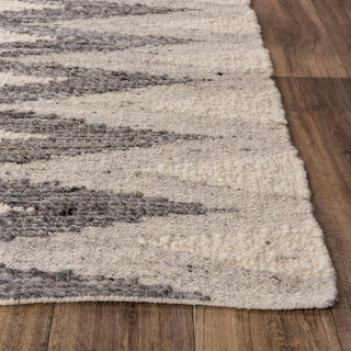 Rizzy Nova NVA949 Silver / Gray Area Rug Detail Image