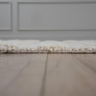 Rizzy Park View PKV398 Ivory Area Rug Edge Image