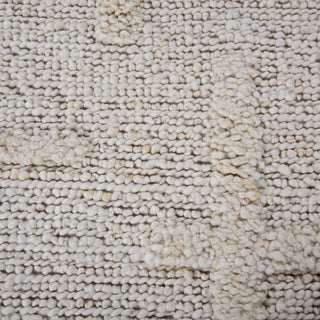 Rizzy Park View PKV399 Ivory Area Rug Angle Image