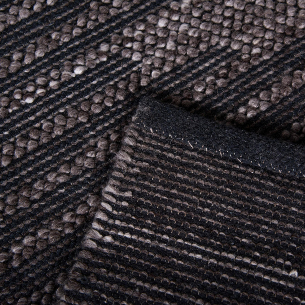 Rizzy Pantera PTN695 Charcoal Area Rug Room Image Feature