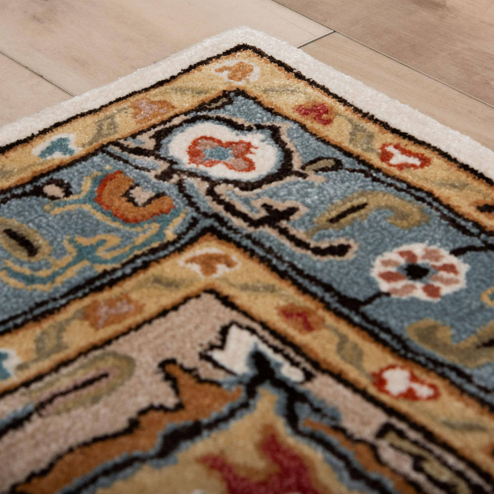 Rizzy Sapphire SAH450 Beige / Blue Area Rug Room Image Feature