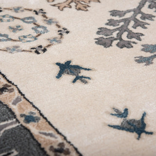 Rizzy Sapphire SAH550 Ivory / Gray Area Rug Angle Image