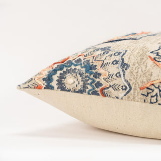 Rizzy Pillows T15474 Natural Detail Image