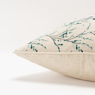 Rizzy Pillows T16389 Natural Detail Image