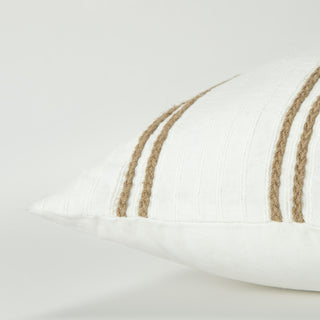 Rizzy Donny Osmond Home T16943 Natural / Black Detail Image