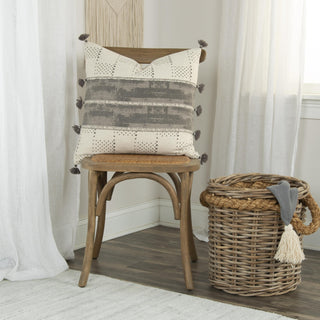 Rizzy Donny Osmond Home T16952 Grey / Natural Edge Image