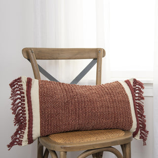 Rizzy Pillows T17543 Rust Room Image Feature