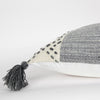 Rizzy Pillows T17941 Ivory/Gray Detail Image