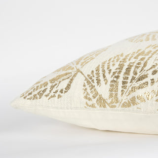Rizzy Pillows T17971 Ivory/Gold Detail Image
