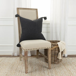 Rizzy Pillows T19112 Black Edge Image