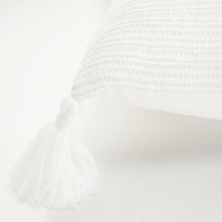 Rizzy Pillows T19113 White Angle Image