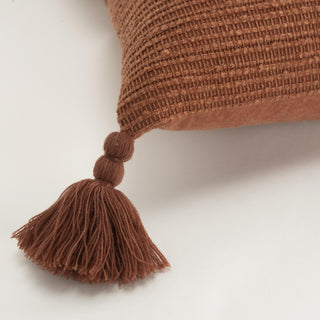 Rizzy Pillows T19116 Terracotta Angle Image
