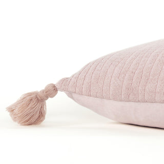 Rizzy Pillows T19120 Blush Detail Image