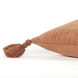 Rizzy Pillows T19123 Terra Cotta Detail Image
