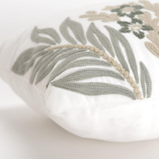 Rizzy Pillows T19668 Ivory/Taupe Corner Image