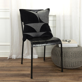Rizzy Pillows T20012 Black Edge Image