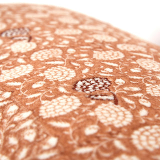 Rizzy Pillows T20019 Rust Corner Image