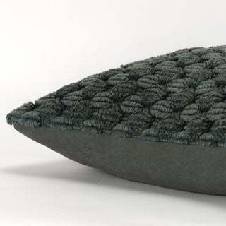 Rizzy Pillows T20022 Green Detail Image