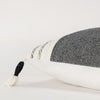 Rizzy Pillows T20027 Black/White Detail Image