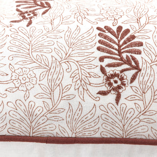 Rizzy Pillows T20072 Terracotta Angle Image