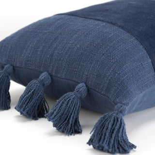 Rizzy Pillows T20079 Blue Corner Image