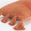 Rizzy Pillows T20166 Orange Corner Image
