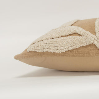 Rizzy Pillows T20455 Gold Edge Image