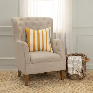 Rizzy Pillows T20460 Yellow Room Image Feature