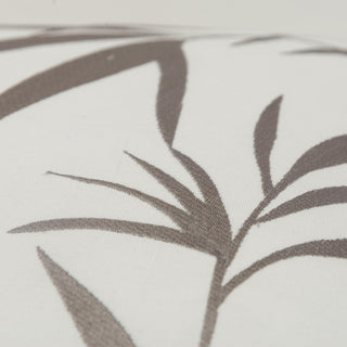 Rizzy Pillows T20571 Ivory / Gray Corner Image