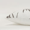 Rizzy Pillows T20571 Ivory / Gray Edge Image