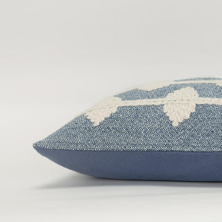 Rizzy Pillows T20578 Blue Edge Image