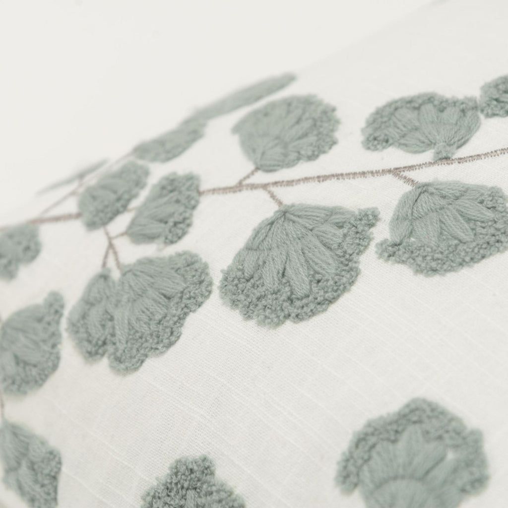 Rizzy Pillows T20588 Ivory/Grey Corner Image
