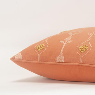 Rizzy Pillows T20590 Orange Edge Image