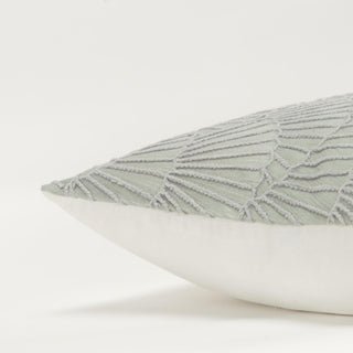 Rizzy Pillows T20592 Ivory / Gray Edge Image