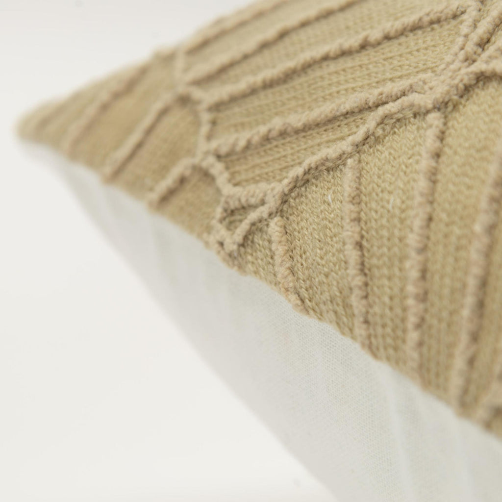 Rizzy Pillows T20594 Ivory / Natural Corner Image