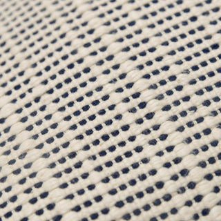 Rizzy Pillows T20627 Cream/Navy Angle Image