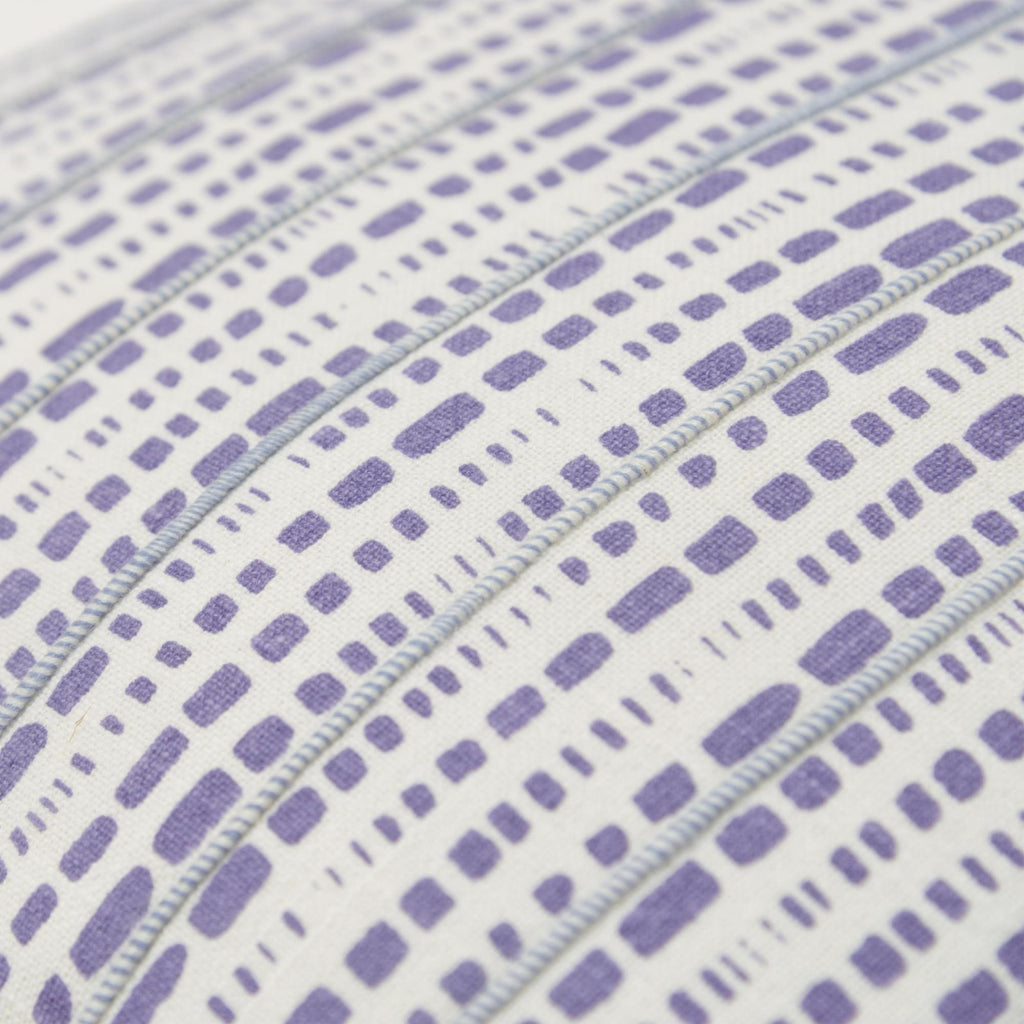 Rizzy Pillows T21500 Ivory/Soft Violet Corner Image